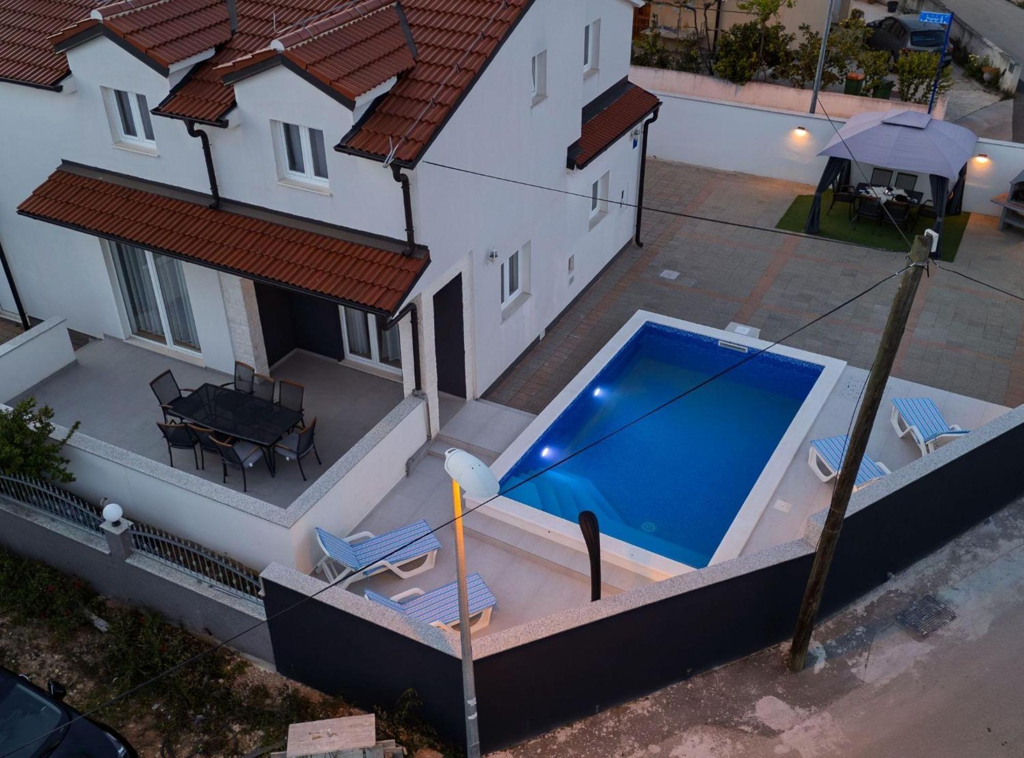 Holiday Home Sea Vodice Ngoại thất bức ảnh