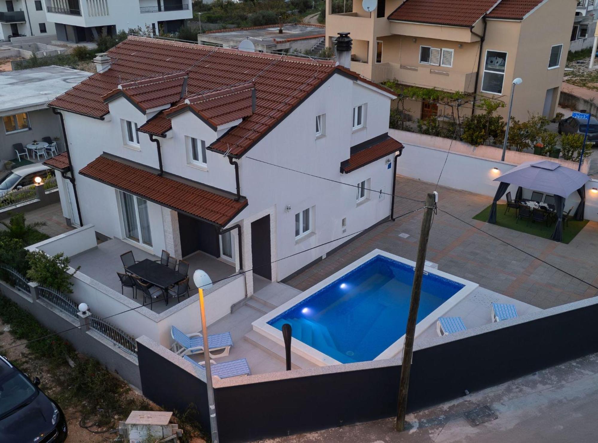 Holiday Home Sea Vodice Ngoại thất bức ảnh