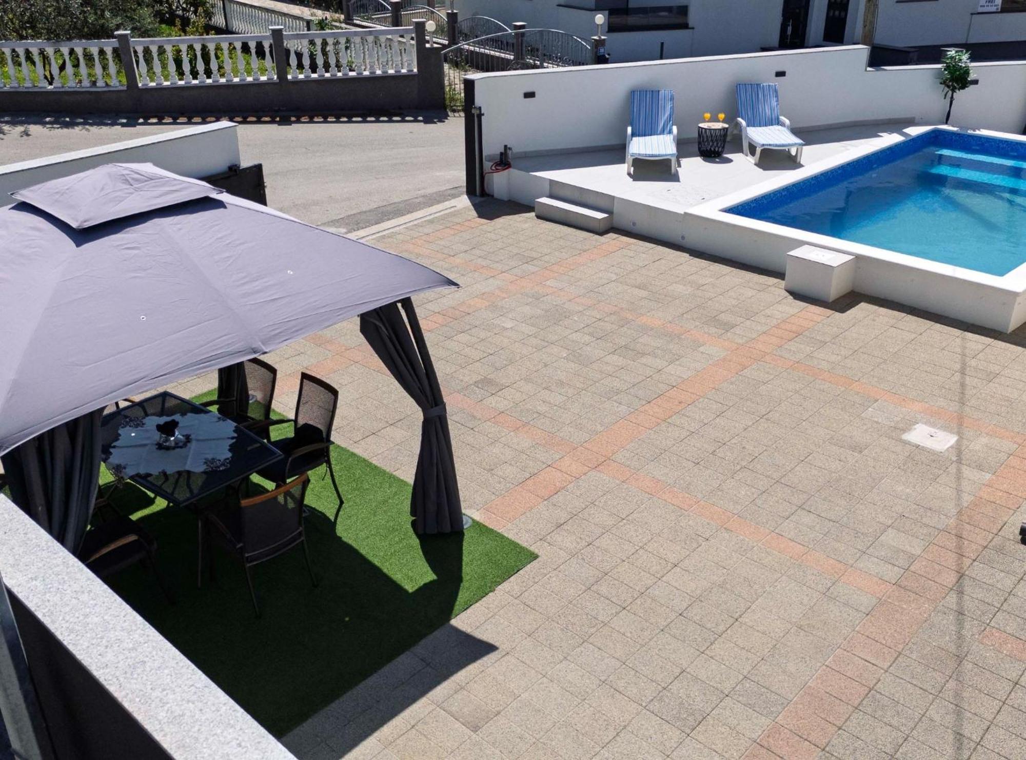 Holiday Home Sea Vodice Ngoại thất bức ảnh